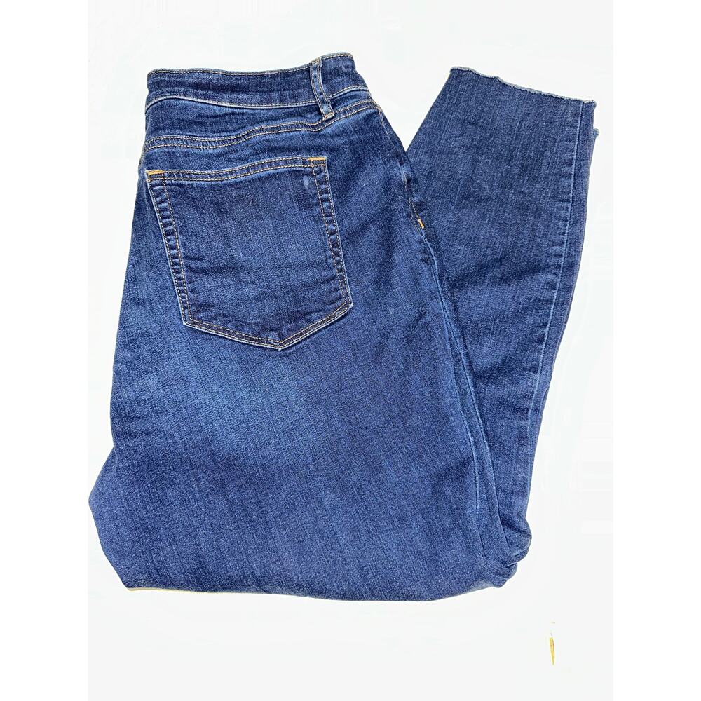 Loft Women’s Jeans Curvy Skinny Ankle Dark Wash raw hem Size 31/12